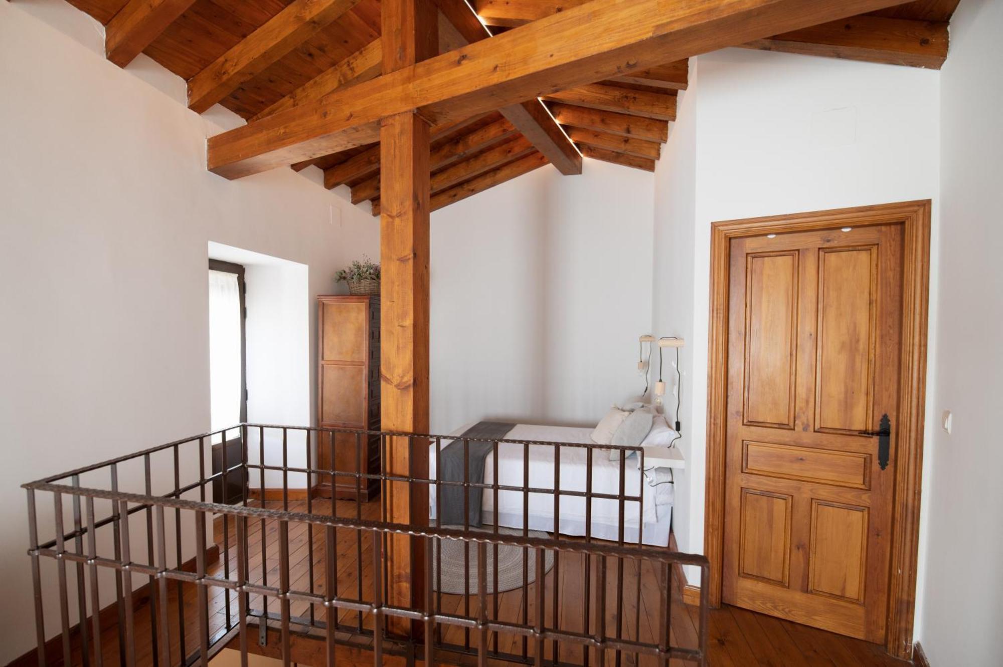 El Postigo Apartment *